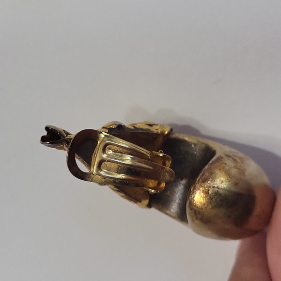 Vintage Isabel Canovas clip ons - Picture 7 of 9